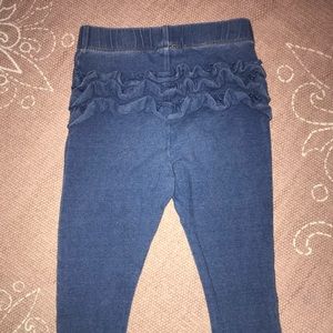 Cat & Jack ruffle butt jeggings